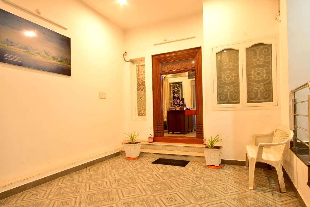 Bharathi Residhome Pondicherry Exterior photo